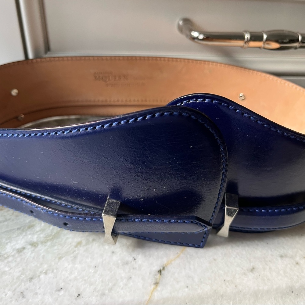 Alexander McQueen Women’s Blue Leather Belt